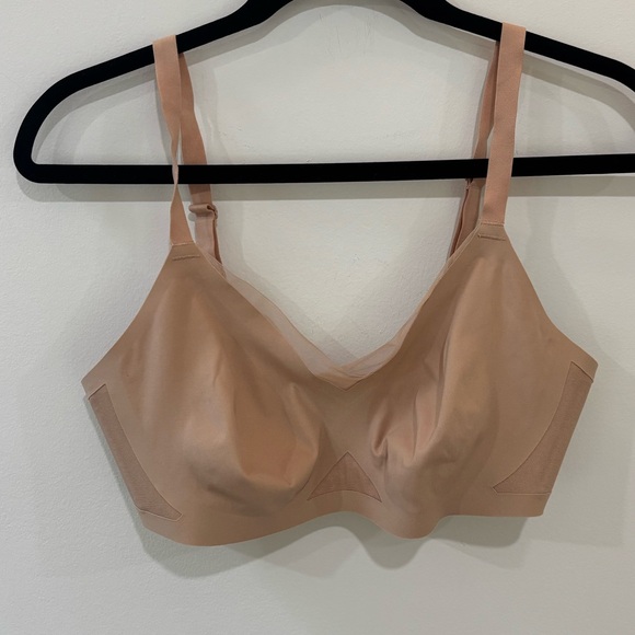 Honeylove CrossOver V-Neck Bra - Picture 1 of 3